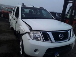 NAVARA Navara 2.5 dCi - 171 Double-Cab LE NAVARA DOUBLE CABINE PHASE 1 05-2008 --> 03-2010 accidentée
