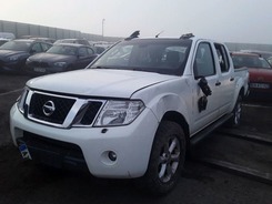NAVARA Navara 2.5 dCi - 171 Double-Cab LE NAVARA DOUBLE CABINE PHASE 1 05-2008 --> 03-2010 accidentée