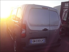 PARTNER Partner M 650KG 1.5 BlueHDi S&S - 130 - PARTNER III FOURGON  06-2022 --> 01-0001 accidentée