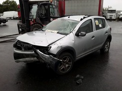 SANDERO Sandero 1.0 ECO-G - 100 Stepway SANDERO II PHASE 2 10-2019 --> 03-2021 accidentée