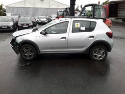 SANDERO Sandero 1.0 ECO-G - 100 Stepway SANDERO II PHASE 2 10-2019 --> 03-2021 accidentée