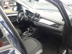 SERIE 2 218i Gran Tourer - BVA Lounge SERIE 2 GRAN TOURER F46 PHASE 1 02-2015 --> 01-201 accidentée