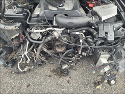 SERIE 6 650i Auto 367 SERIE 6 II CABRIOLET (E64) PHASE 1 - 2P 2004-04->2 accidentée