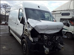 SPRINTER 2.0CDI 170 Turbo AR FAP (125kW) -654920- SPRINTER III FOURGON (907) - 4P -3500- (3665mm) HA accidentée