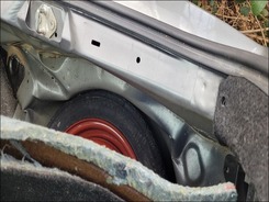 SWIFT Swift 1.3i GL 90 SWIFT 2005 PHASE 1 04-2005 --> 12-2010 accidentée