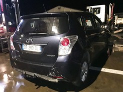VERSO Verso 112 D-4D FAP 7pl SkyBlue VERSO 2009 PHASE 2 12-2014 --> 11-2015 accidentée