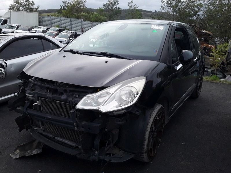 DS3 DS3 1.6 THP 16V - 155 Sport Chic accidentée