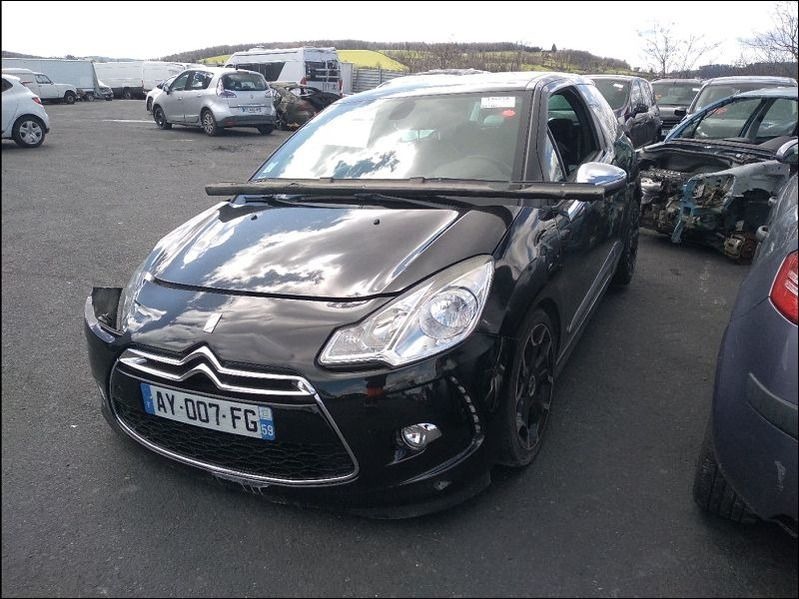 DS3 DS3 1.6 THP 16V - 150 Sport Chic accidentée