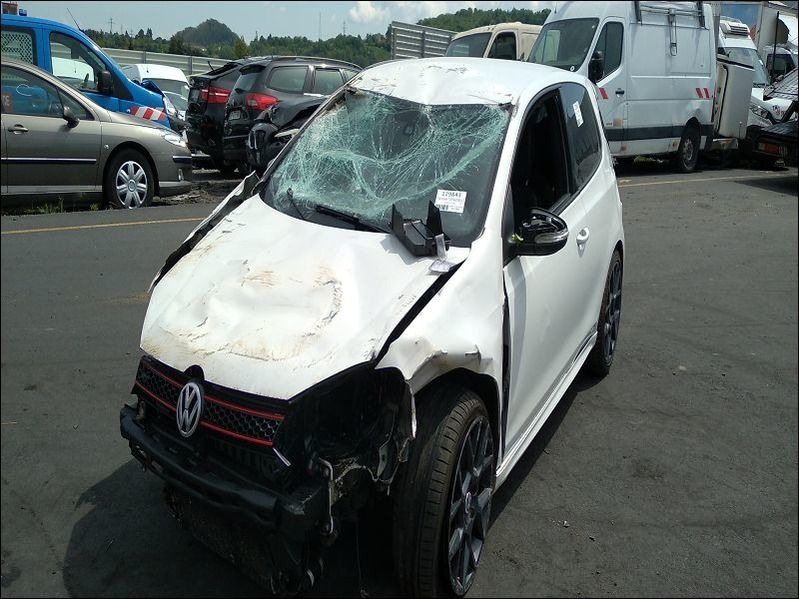 GOLF Golf 2.0 16V TSI - 235 GTI Edition 35 accidentée
