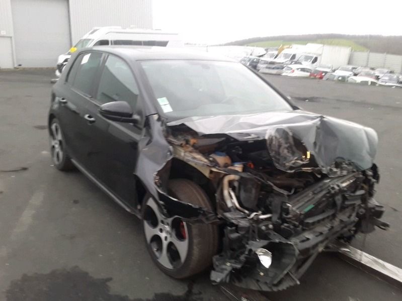 GOLF Golf 2.0 16V TSI - 210 - BV DSG 6 GTI accidentée